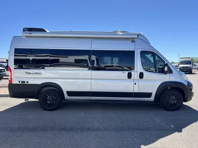 2025 Thor Motor Coach Tellaro photo 25