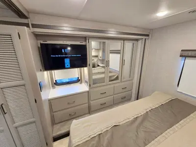 2025 Thor Motor Coach Windsport photo 21