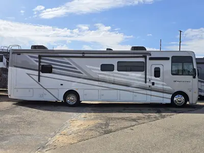2025 Thor Motor Coach Windsport photo 26