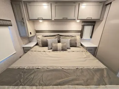 2025 Thor Motor Coach Windsport photo 20