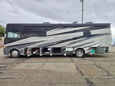 2025 Tiffin Motorhomes Allegro photo 28