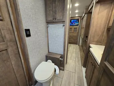 2025 Tiffin Motorhomes Allegro photo 23