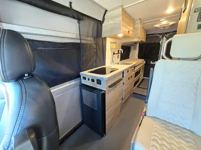 2026 Winnebago Solis photo 8