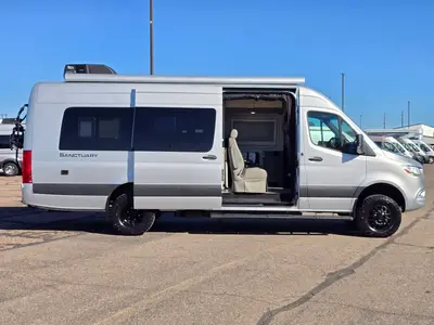 2024 Thor Motor Coach Sanctuary photo 23