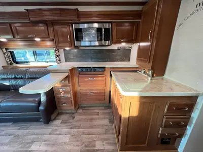 2018 Jayco Seneca photo 8