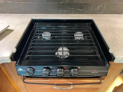 2018 Jayco Seneca photo 11