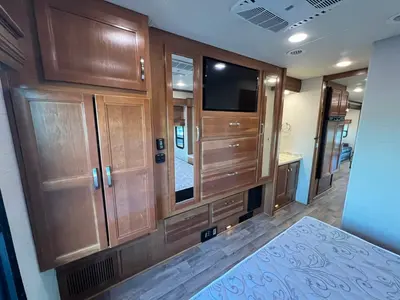 2018 Jayco Seneca photo 19
