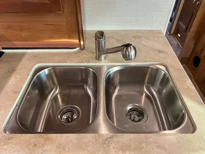 2018 Jayco Seneca photo 12