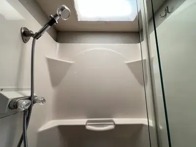 2018 Jayco Seneca photo 22