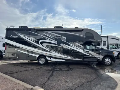 2022 Thor Motor Coach Omni photo 23