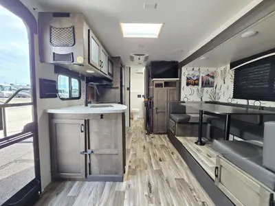 2023 Venture RV Sonic photo 2