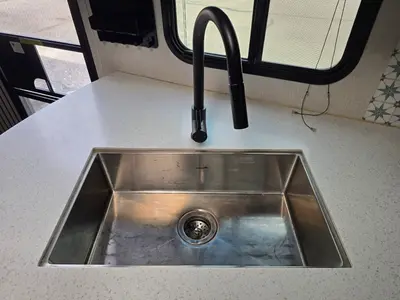 2023 Venture RV Sonic photo 11