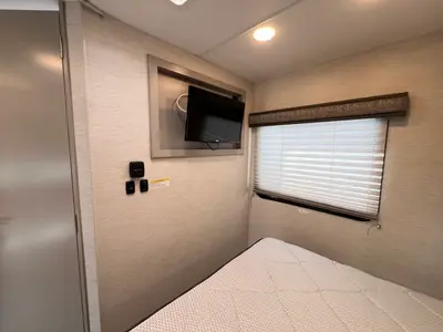 2025 Thor Motor Coach Chateau photo 19