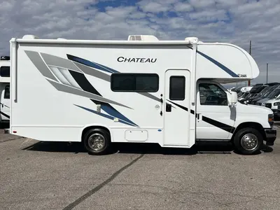2025 Thor Motor Coach Chateau photo 23