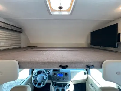 2025 Thor Motor Coach Chateau photo 4