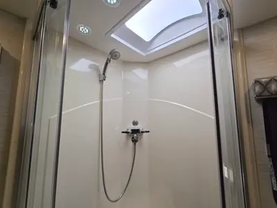 2023 Tiffin Motorhomes Midas photo 17
