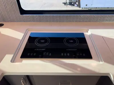 2026 Fleetwood Discovery photo 13