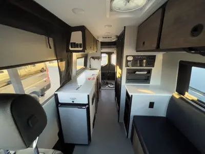 2026 Tiffin Motorhomes GH2 photo 6