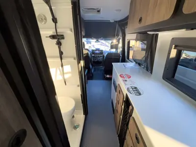 2026 Tiffin Motorhomes GH2 photo 5