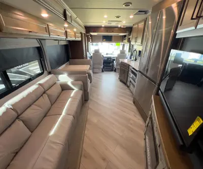 2026 Fleetwood Bounder photo 4