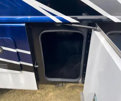 2026 Fleetwood Bounder photo 24