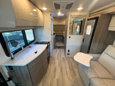 2026 Thor Motor Coach Delano photo 6