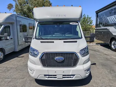 2026 Tiffin Motorhomes Midas photo 29