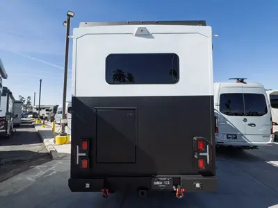 2026 Tiffin Motorhomes Open Trail photo 29