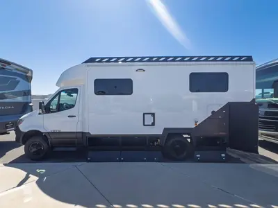 2026 Tiffin Motorhomes Open Trail photo 20