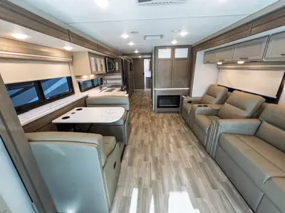 2027 Thor Motor Coach Windsport photo 6