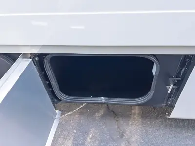 2026 Tiffin Motorhomes Midas photo 26