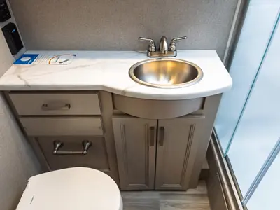 2026 Thor Motor Coach Omni Trail photo 13