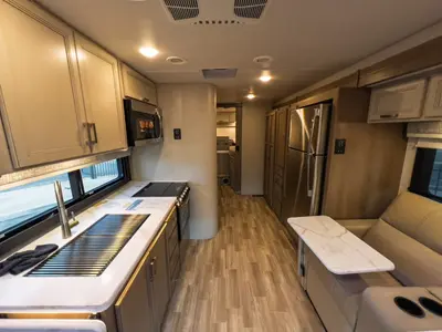 2026 Thor Motor Coach Omni Trail photo 6
