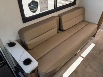 2027 Thor Motor Coach Chateau photo 13