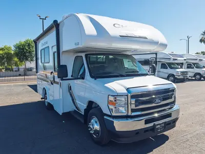 2027 Thor Motor Coach Chateau exterior