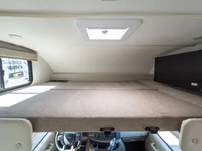 2027 Thor Motor Coach Chateau photo 5