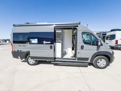 2027 Thor Motor Coach Tellaro photo 18