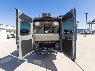 2027 Thor Motor Coach Tellaro photo 2