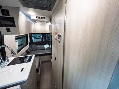 2026 Tiffin Motorhomes GT1 photo 7