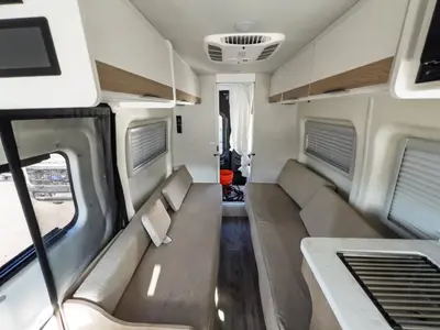 2027 Thor Motor Coach Talavera photo 6