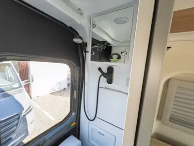 2027 Thor Motor Coach Talavera photo 14