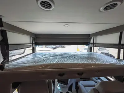 2027 Entegra Coach Vision XL photo 5
