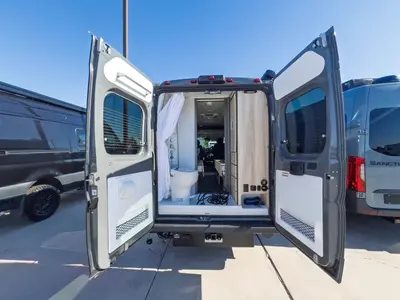 2027 Entegra Coach Ethos photo 2