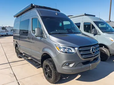 2027 Entegra Coach Launch exterior