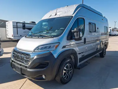 2027 Winnebago Solis photo 22