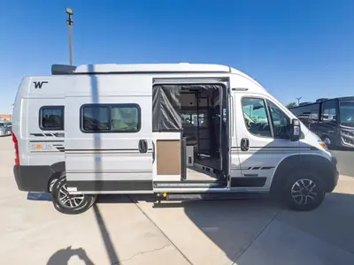 2027 Winnebago Solis photo 18