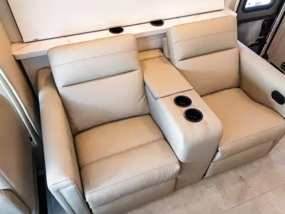 2027 Thor Motor Coach Chateau photo 10