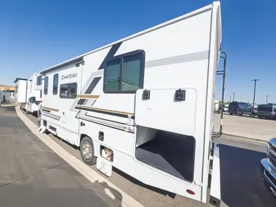 2027 Thor Motor Coach Chateau photo 25