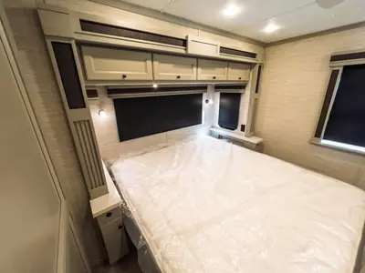 2026 Tiffin Motorhomes Allegro BAY photo 18