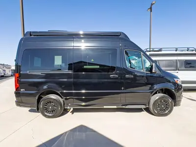 2026 Tiffin Motorhomes GT1 photo 18